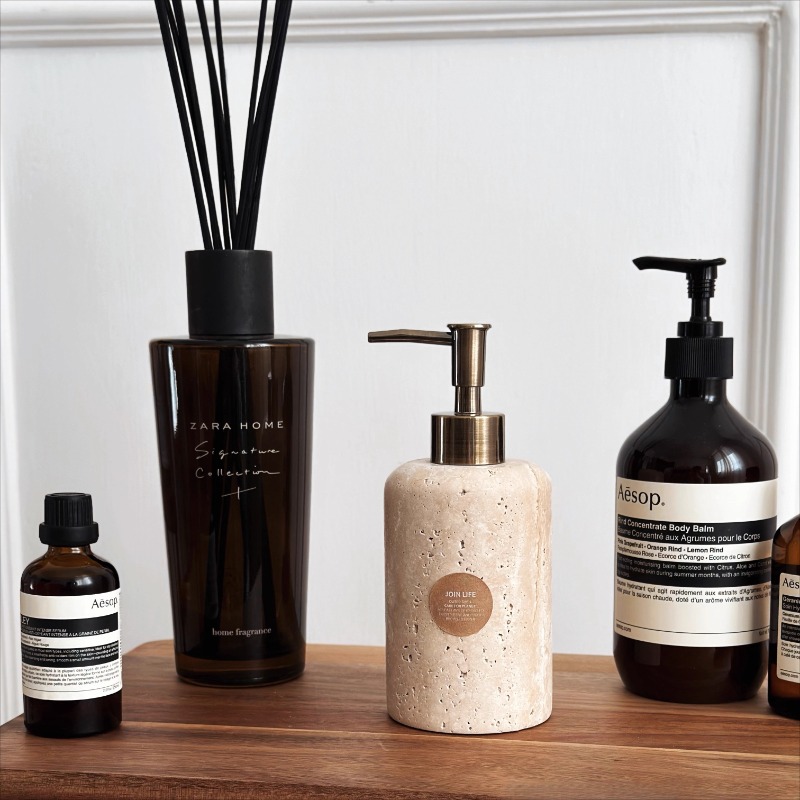 Natural Stone Lotion Dispenser - огляд і ціна Luxury Skincare Jars